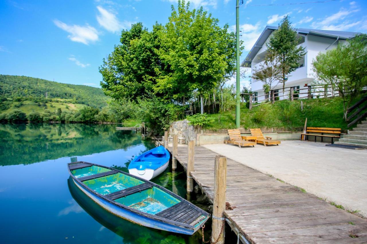 Apartments River Una 4 Bihać Exteriér fotografie